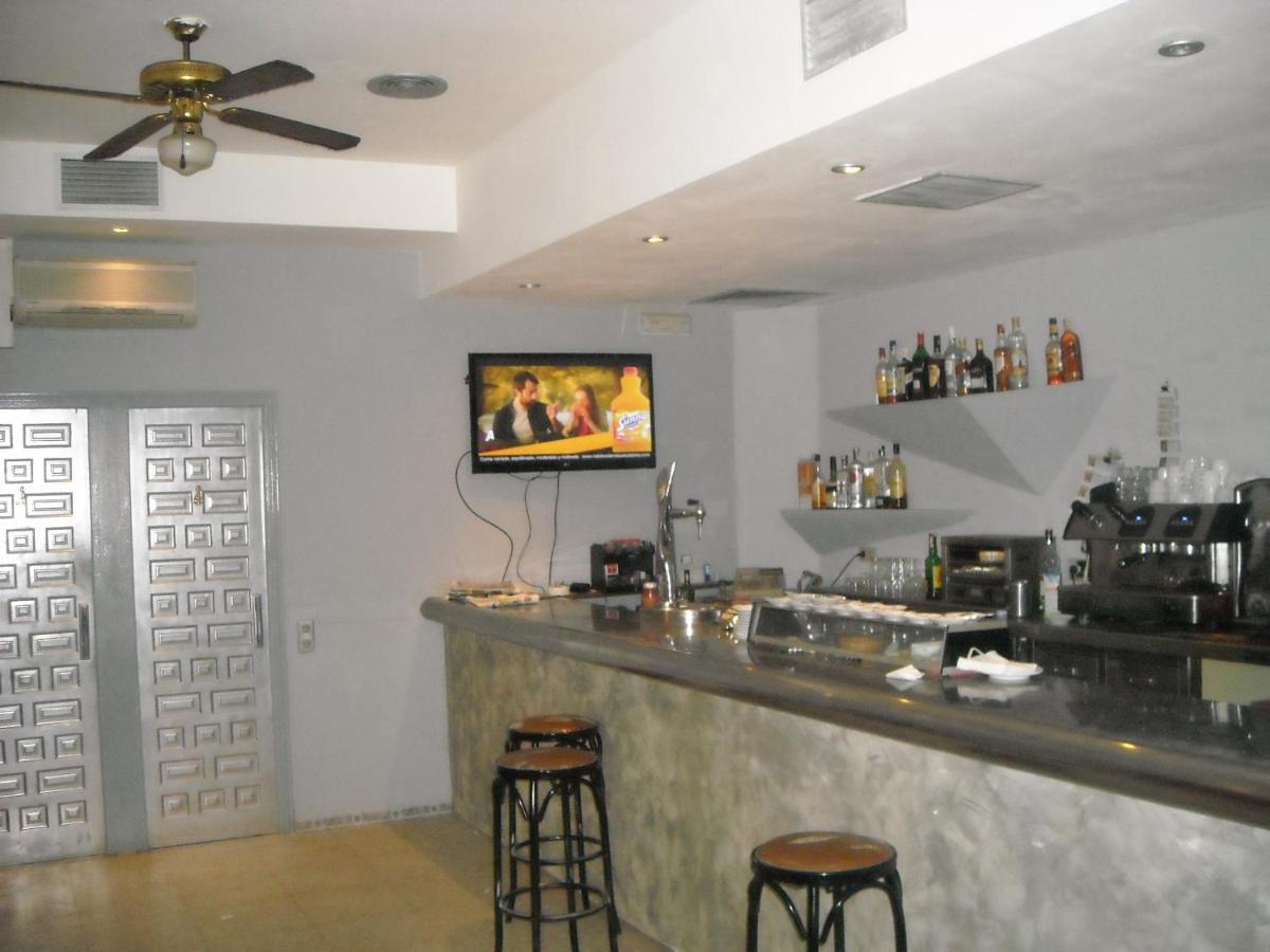 Hostal La Ponderosa Sancti Spíritus Exterior foto